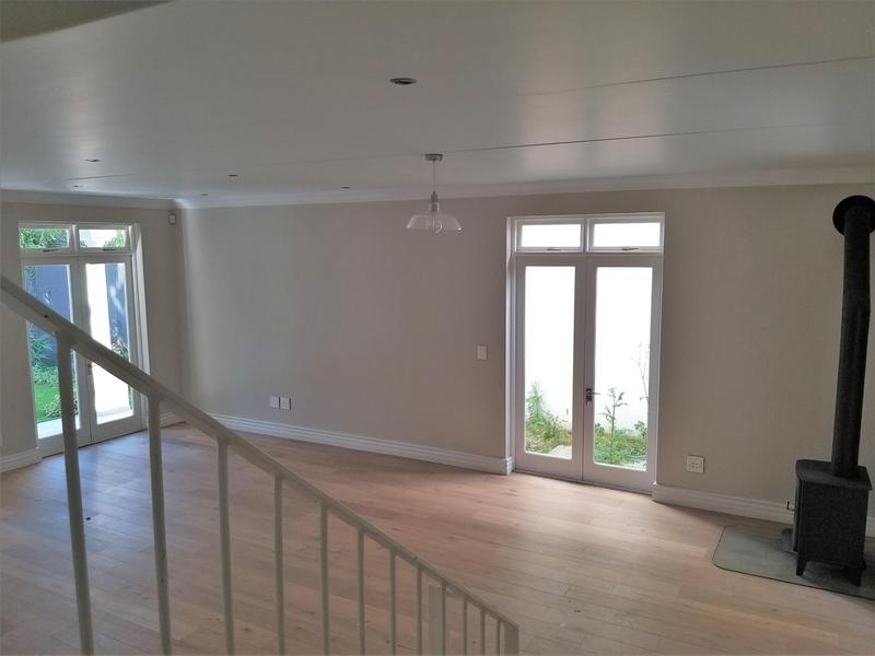 To Let 3 Bedroom Property for Rent in Claremont Western Cape